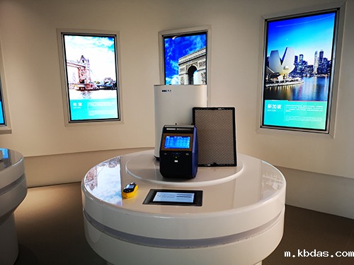 便携式十合一气体检测仪 便携式十合一气体检测仪