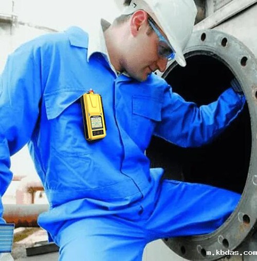 四合一气体检测仪