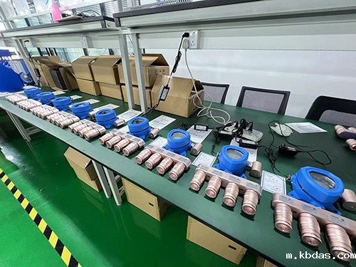 四合一气体检测仪